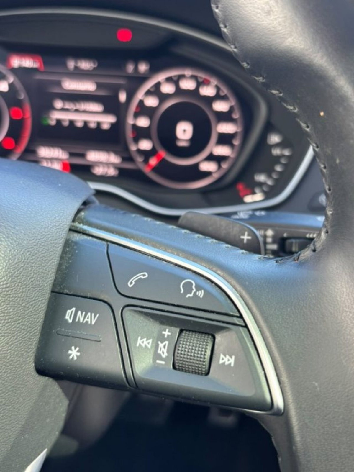 Audi Q5 40 TDI 204 CV quattro S tronic Business Design (10)