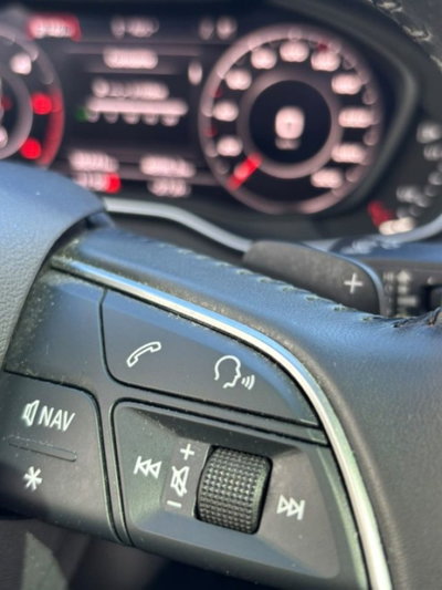 Audi Q5 40 TDI 204 CV quattro S tronic Business Design (15)