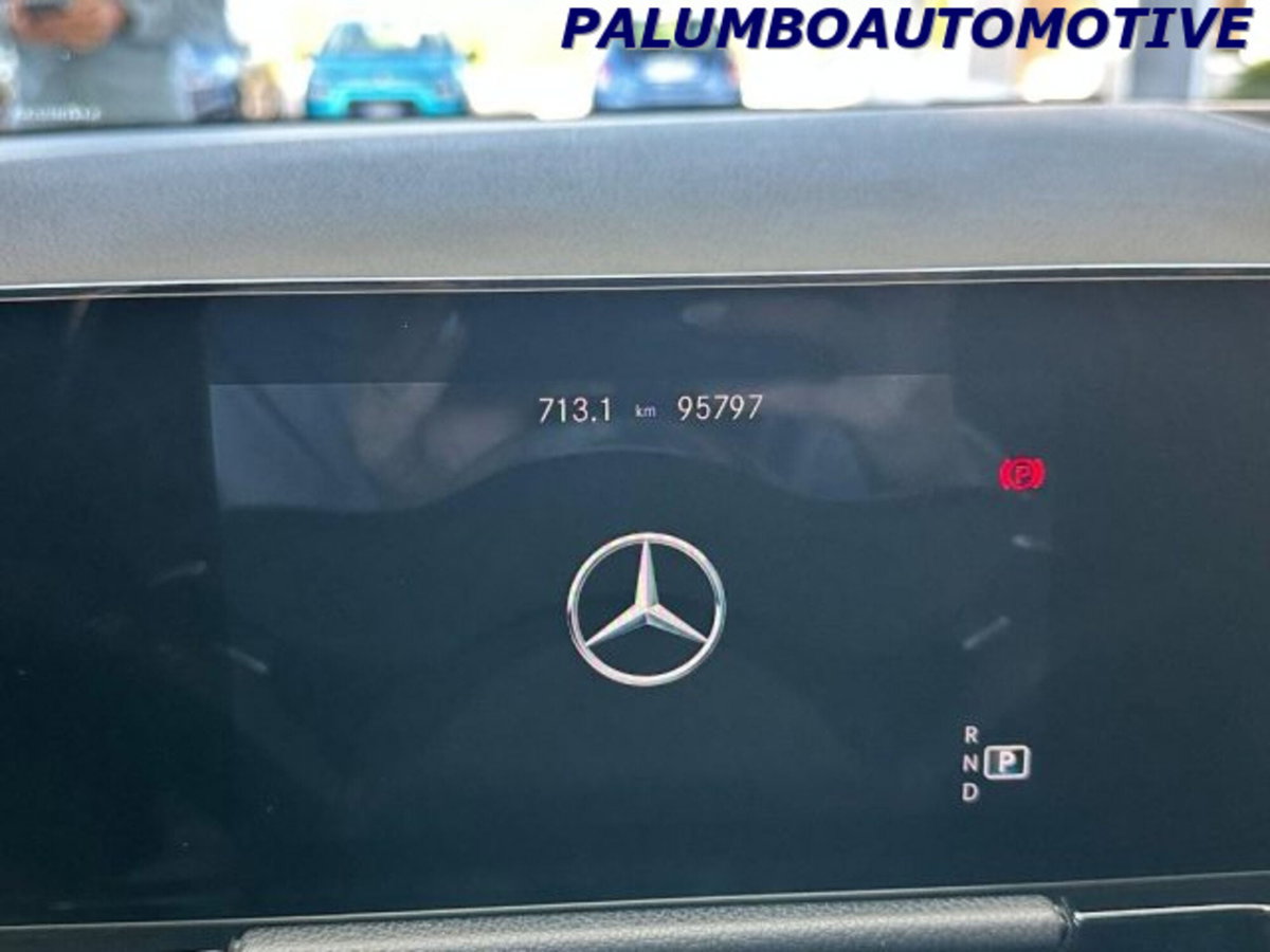 Mercedes-Benz GLA SUV 200 d Automatic Executive (10)