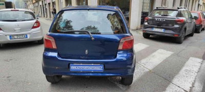 Toyota Yaris 16V cat 3 porte Sol (5)