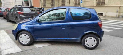 Toyota Yaris 16V cat 3 porte Sol (6)
