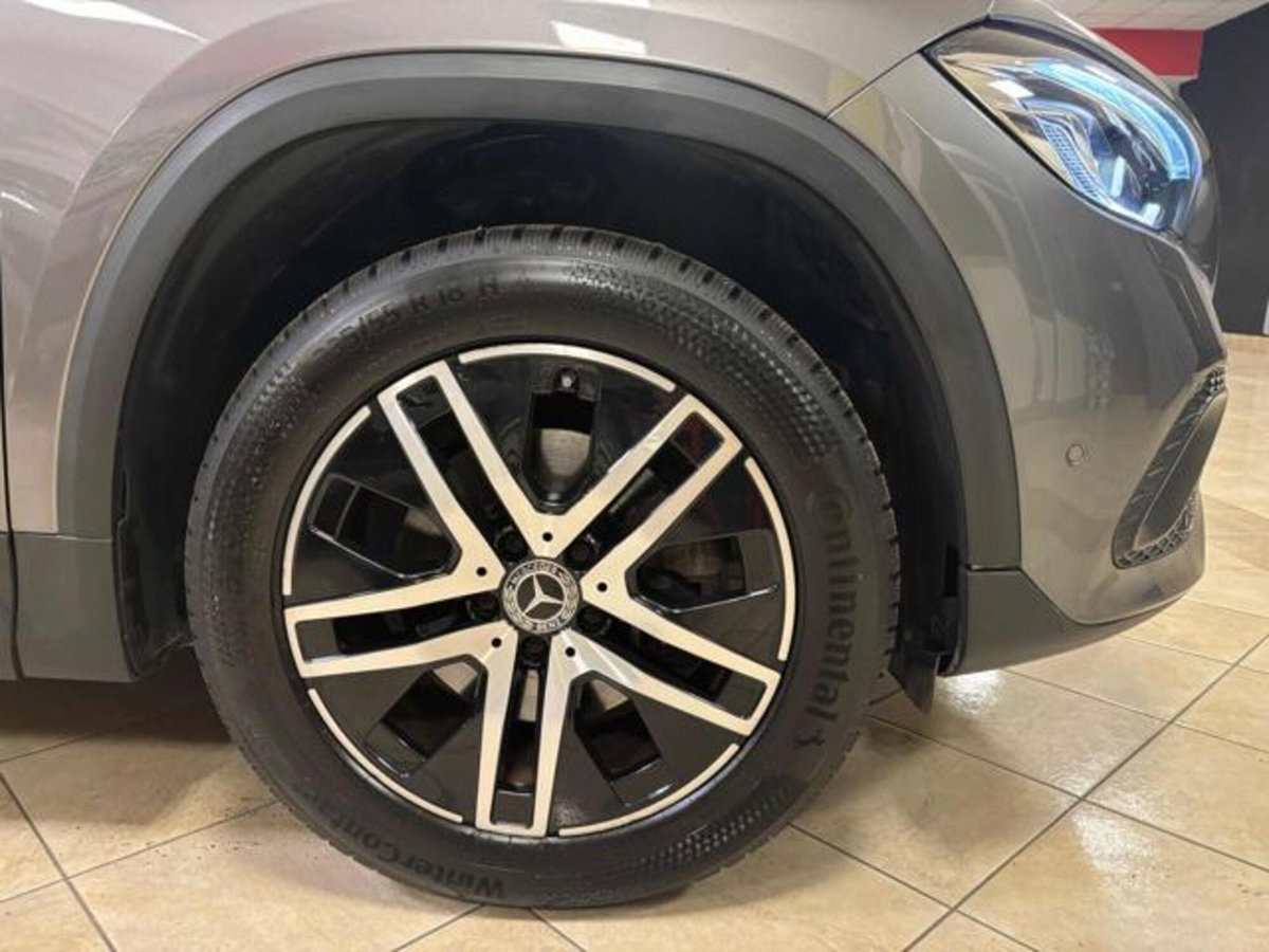 Mercedes-Benz GLA SUV 200 d AMG Line Premium Plus 4matic auto (10)