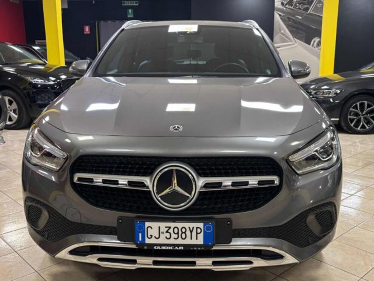 Mercedes-Benz GLA SUV 200 d AMG Line Premium Plus 4matic auto (5)