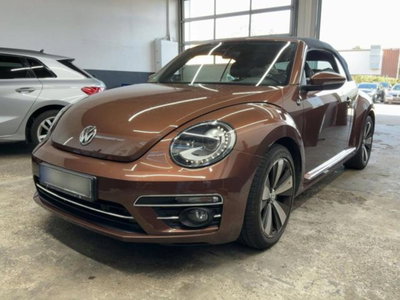 Volkswagen Maggiolino Cabrio 1.2 TSI Design usata