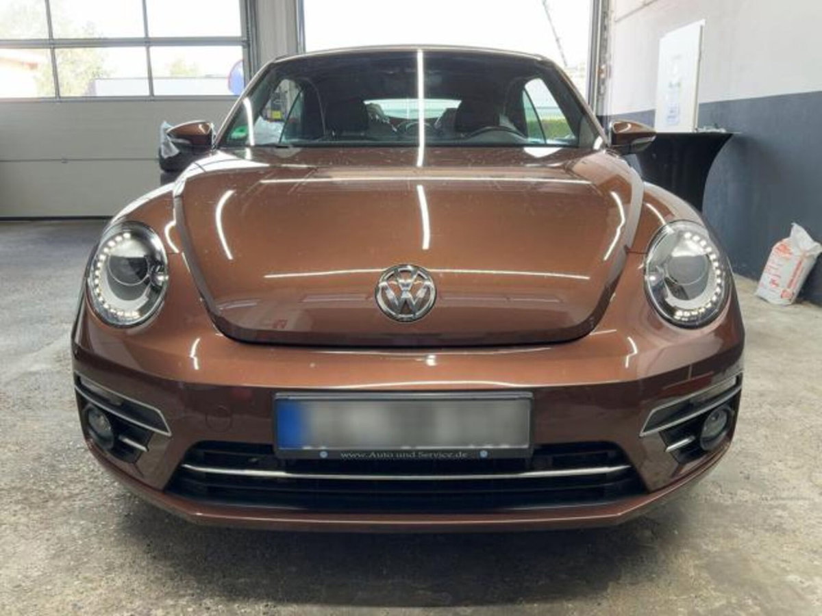 Volkswagen Maggiolino Cabrio 1.2 TSI Design (6)