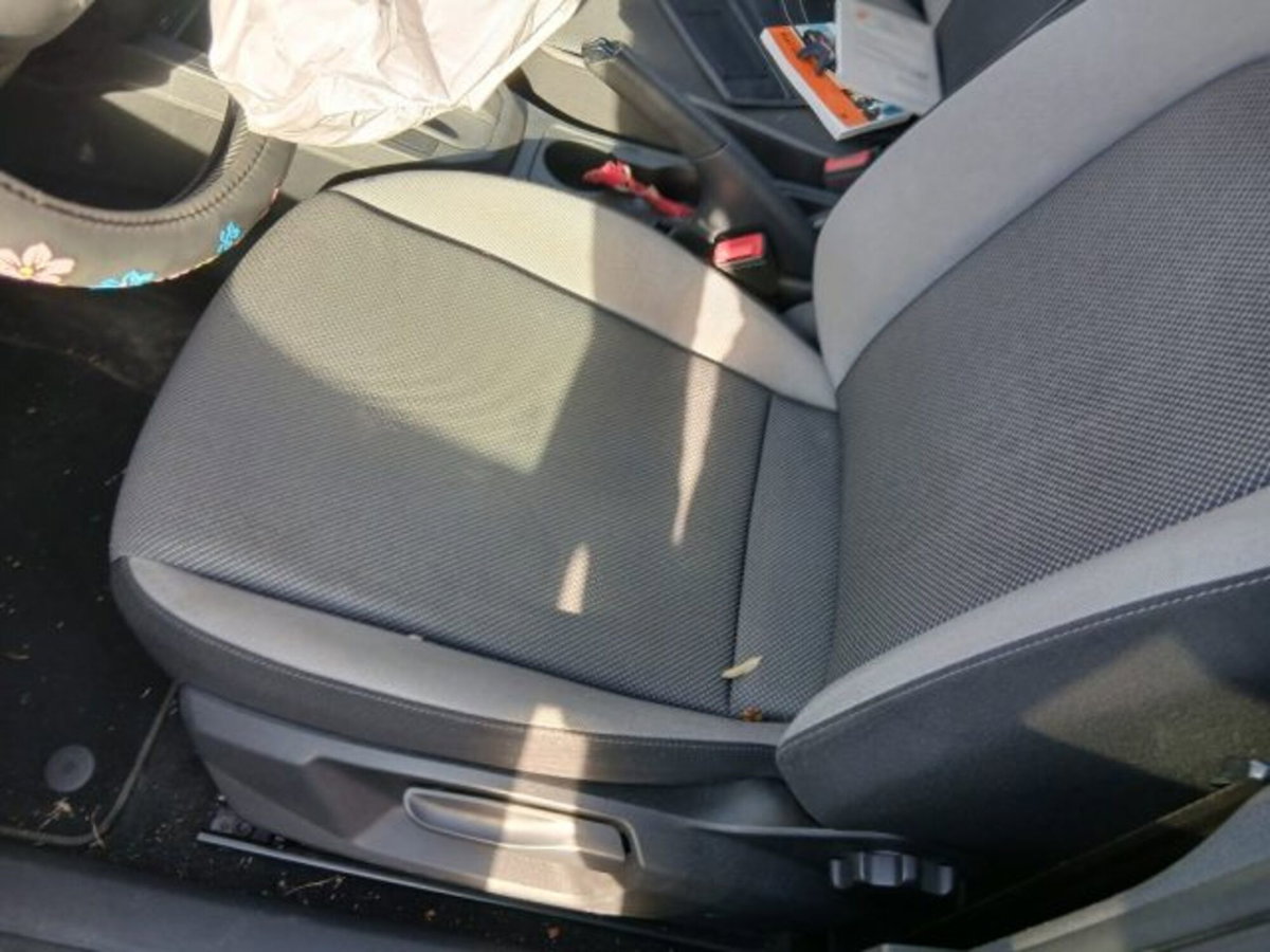 SEAT Ibiza 1.6 TDI 95 CV 5 porte Business (13)