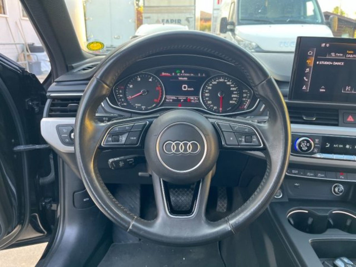 Audi A4 Avant 40 TDI S tronic Business Advanced (11)
