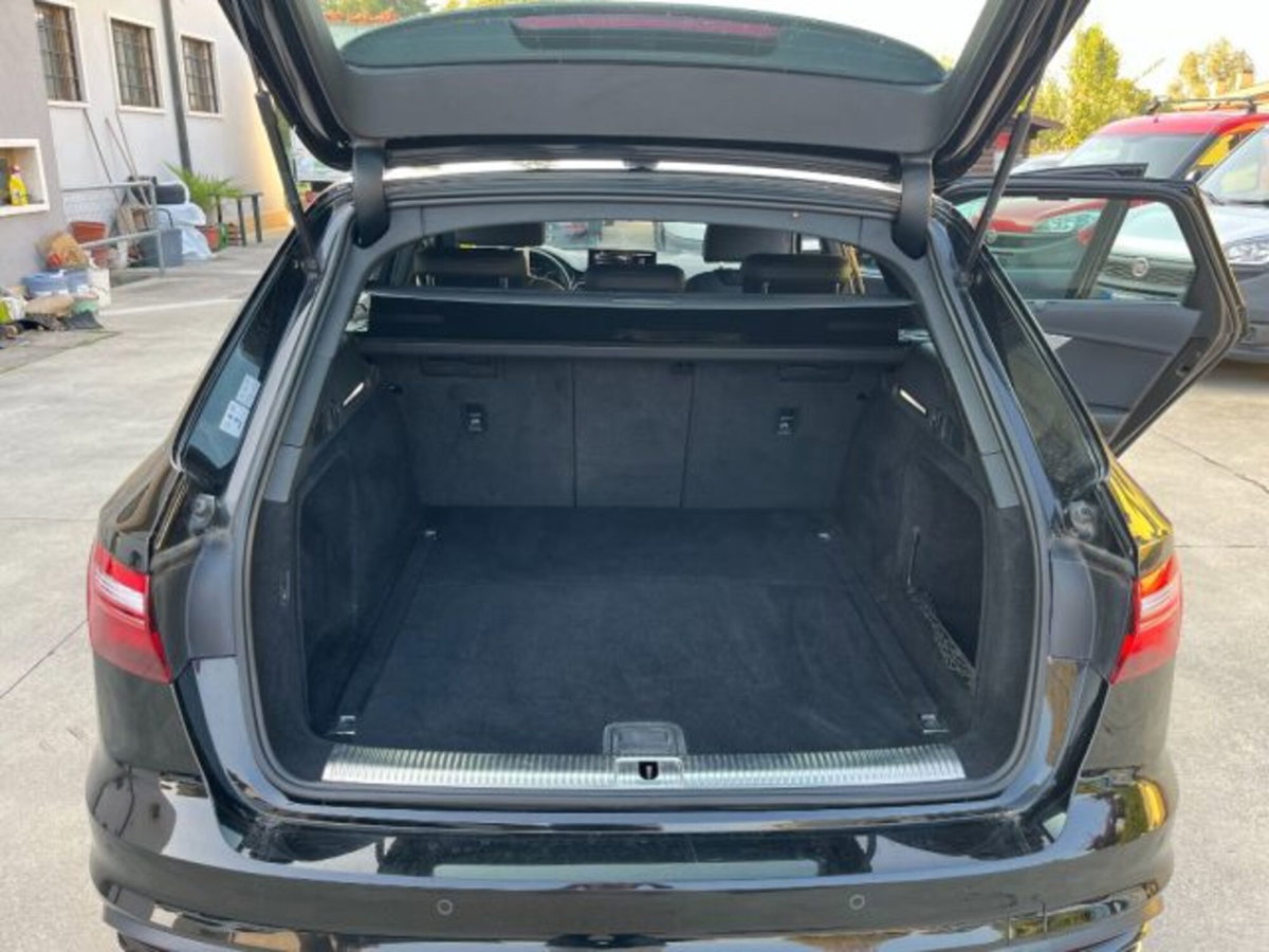 Audi A4 Avant 40 TDI S tronic Business Advanced (8)
