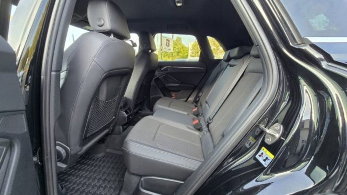 Audi Q3 Sportback 35 TDI quattro S tronic S line edition (10)