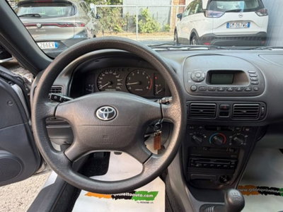 Toyota Corolla 1.4i 16V cat 5 porte Sol (4)