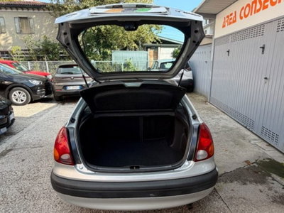 Toyota Corolla 1.4i 16V cat 5 porte Sol (7)