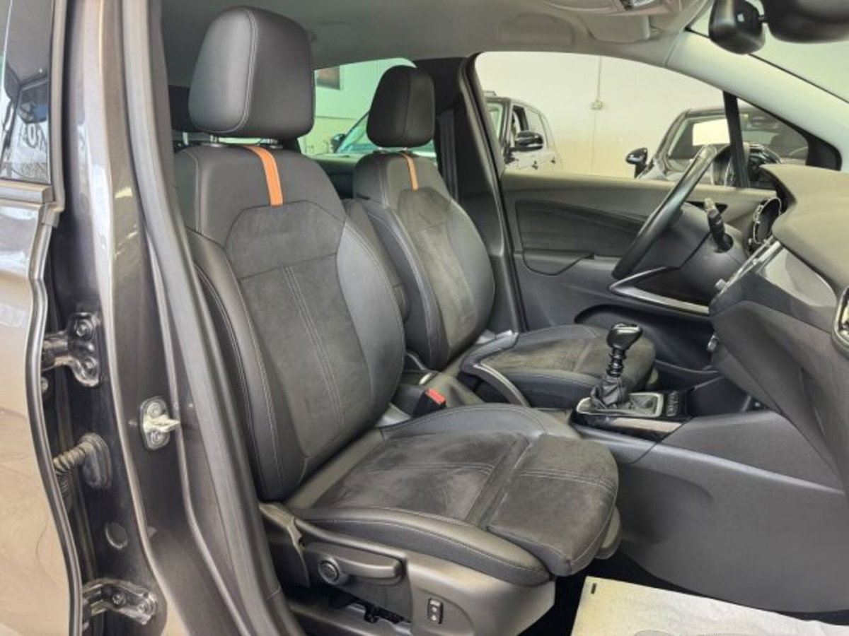 Opel Crossland 1.2 Edition s&s 110cv (9)