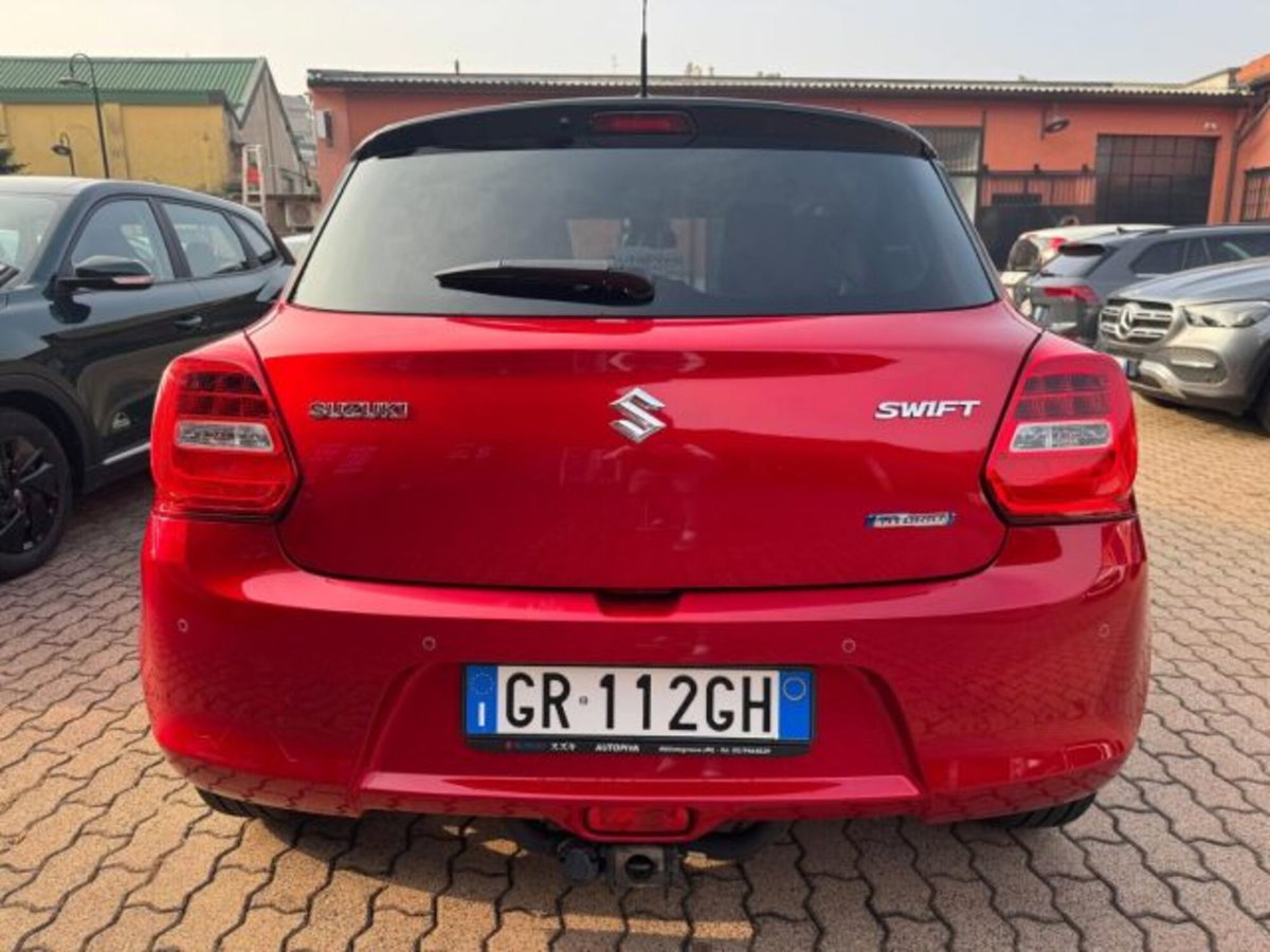 Suzuki Swift 1.2h Top 2wd (3)