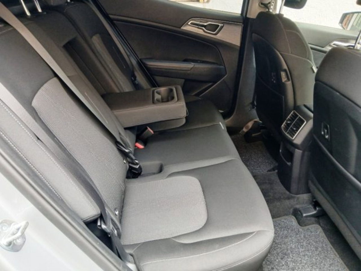 Kia Sportage 1.6 crdi mhev Style dct (10)