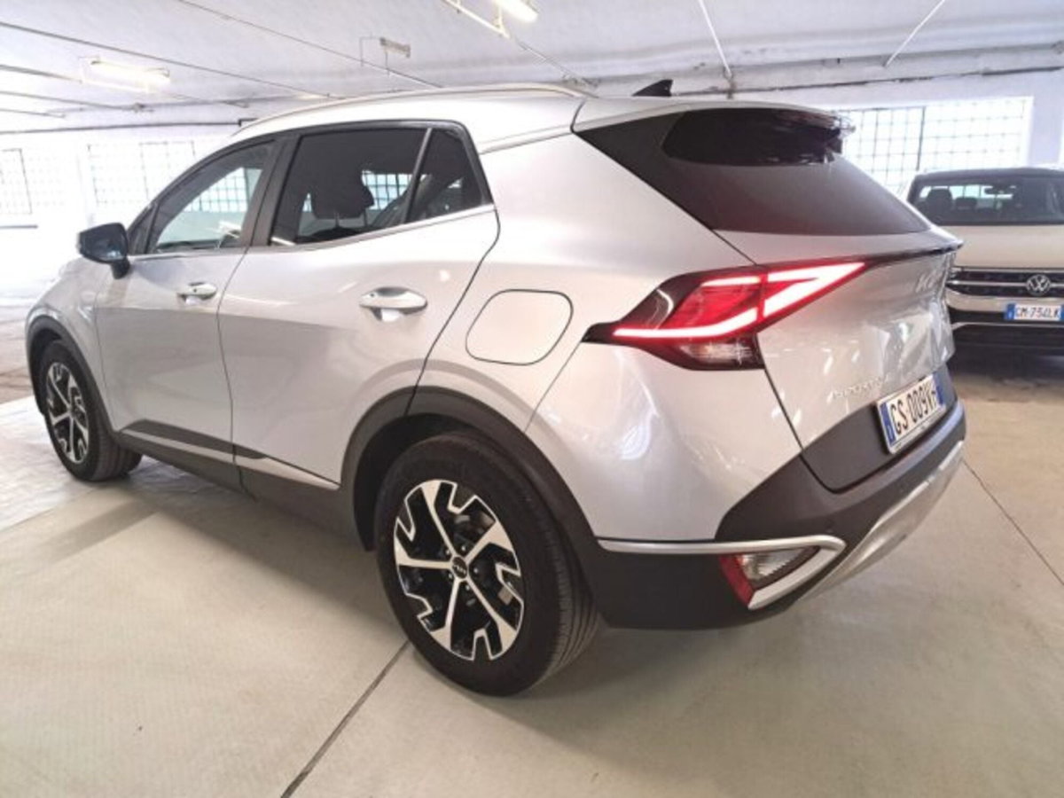 Kia Sportage 1.6 crdi mhev Style dct (3)
