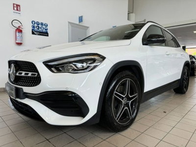 Mercedes-Benz GLA SUV 200 d Automatic 4Matic Premium (5)