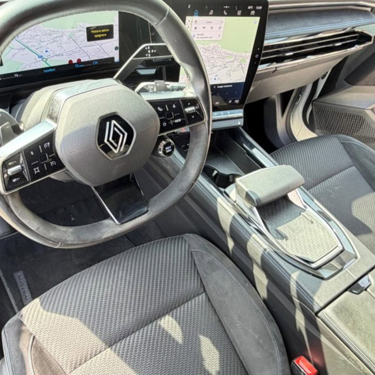 Renault Austral Hybrid Advanced 130 Equilibre (7)