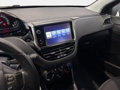 Peugeot 208 82 5 porte Active (10)