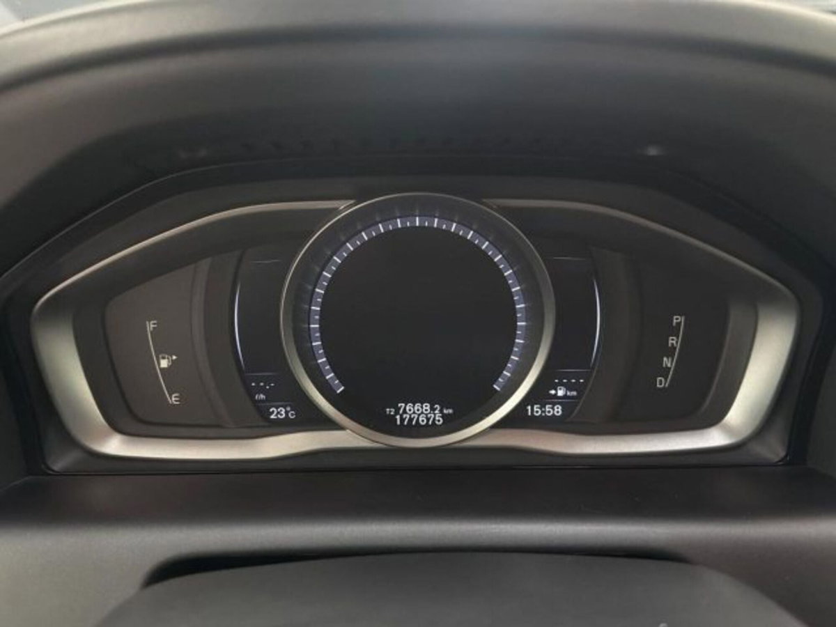 Volvo XC60 D4 Geartronic Volvo Ocean Race (9)