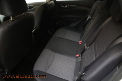 Nissan Qashqai 1.2 DIG-T N-Connecta (10)