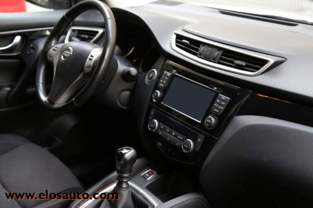 Nissan Qashqai 1.2 DIG-T N-Connecta (13)