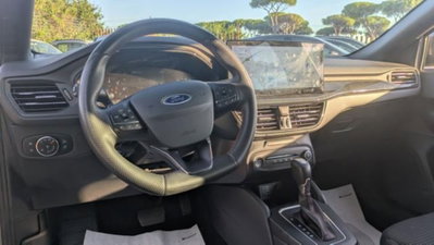 Ford Focus 1.0t ecoboost h 125cv (5)