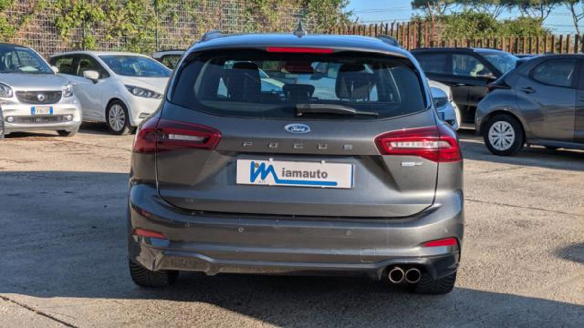Ford Focus 1.0t ecoboost h 125cv (16)