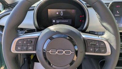 Fiat 600 1.2 hybrid 110cv auto (10)