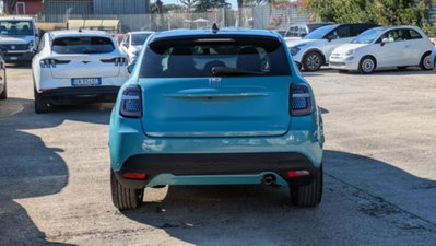 Fiat 600 1.2 hybrid 110cv auto (16)