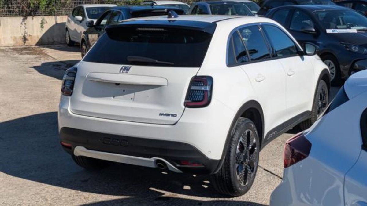 Fiat 600 1.2 hybrid 110cv auto (3)