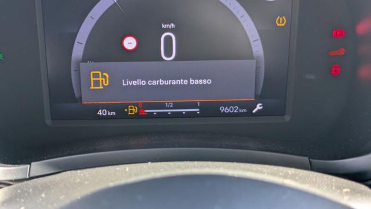 Fiat 600 1.2 hybrid 110cv auto (14)