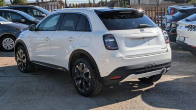 Fiat 600 1.2 hybrid 110cv auto (6)