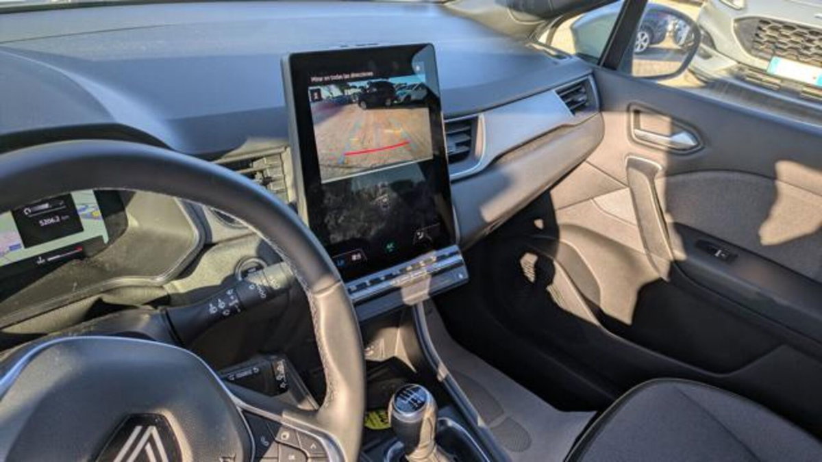 Renault Captur TCe 100 CV GPL Techno (9)