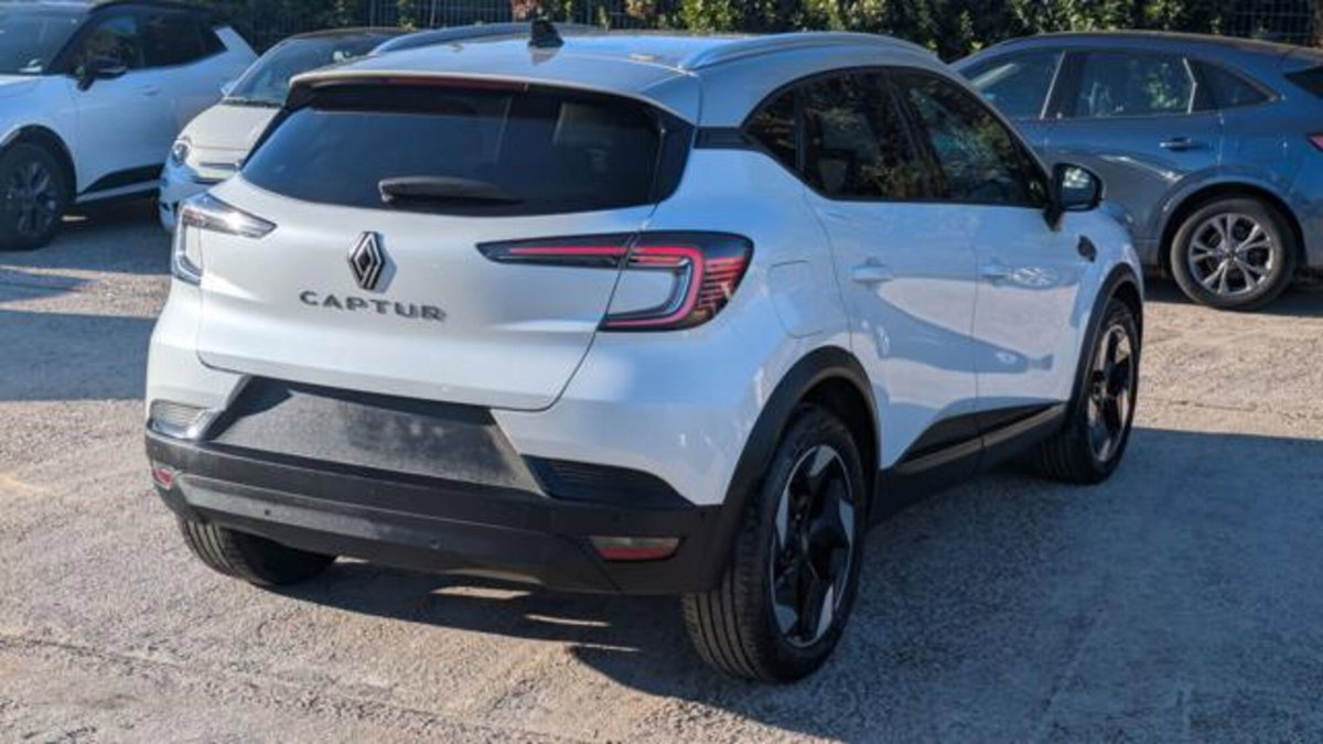 Renault Captur TCe 100 CV GPL Techno (3)