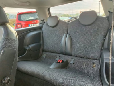 MINI Mini 1.6 16V Cooper (11)