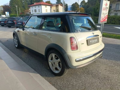 MINI Mini 1.6 16V Cooper (6)