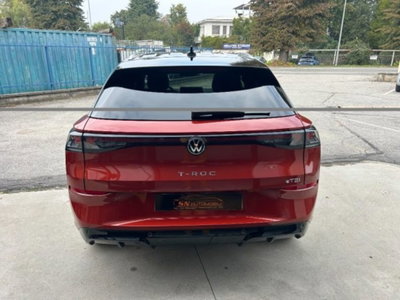 Volkswagen T-Roc 1.5 etsi R-Line 150cv dsg (10)