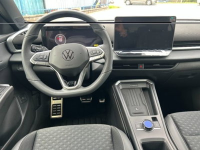 Volkswagen T-Roc 1.5 etsi R-Line 150cv dsg (17)