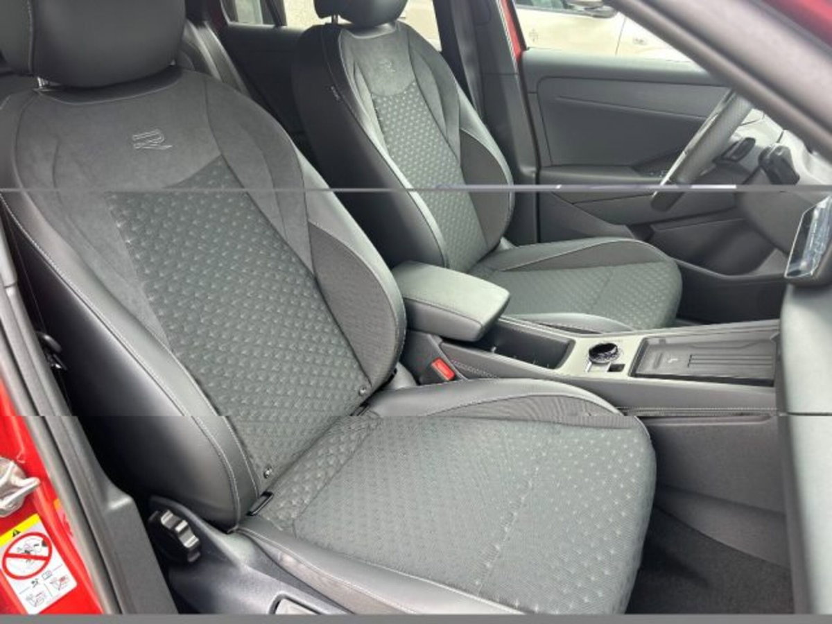 Volkswagen T-Roc 1.5 etsi R-Line 150cv dsg (18)