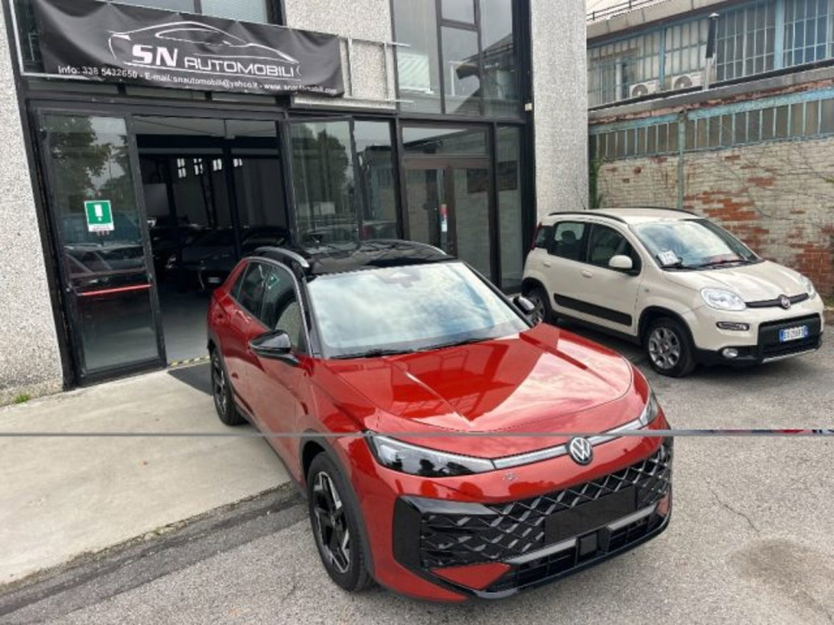 Volkswagen T-Roc 1.5 etsi R-Line 150cv dsg (2)