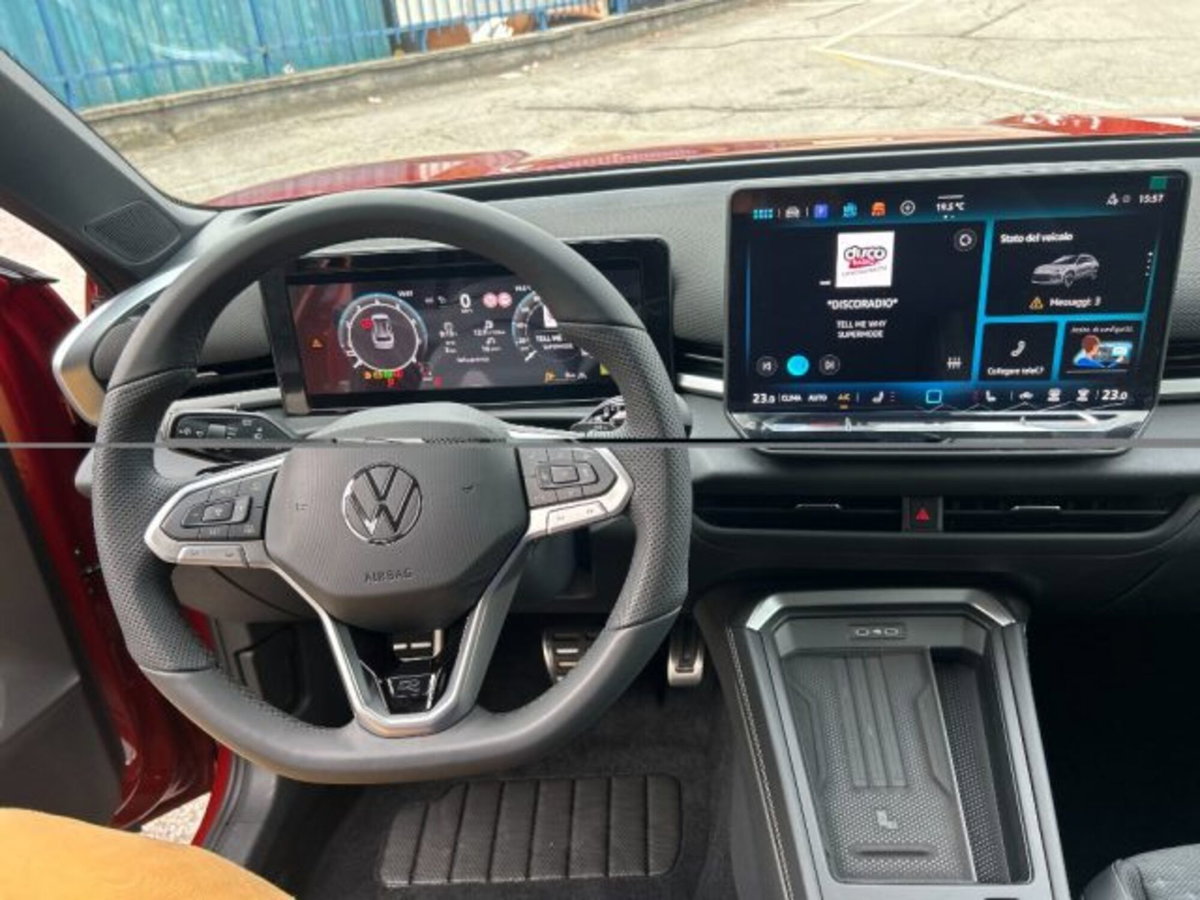 Volkswagen T-Roc 1.5 etsi R-Line 150cv dsg (20)