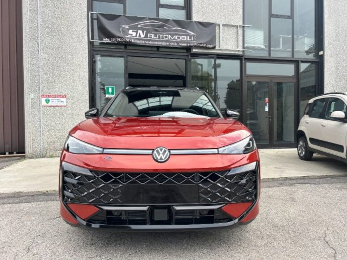 Volkswagen T-Roc 1.5 etsi R-Line 150cv dsg (3)
