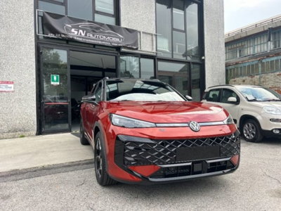 Volkswagen T-Roc 1.5 etsi R-Line 150cv dsg (5)
