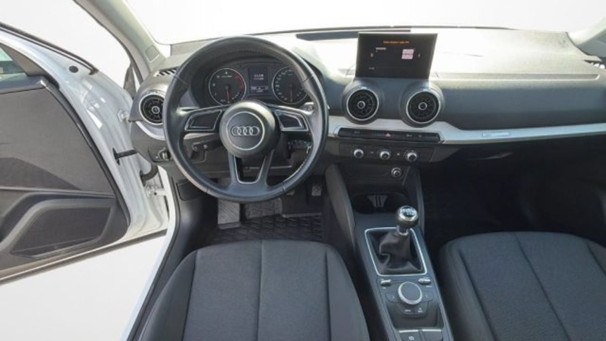 Audi Q2 Q2 1.6 TDI Business (11)