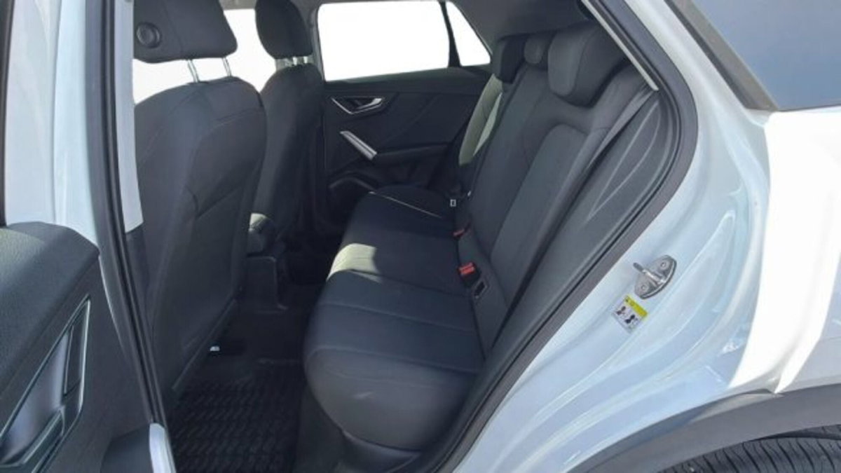 Audi Q2 Q2 1.6 TDI Business (9)