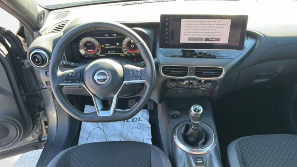 Nissan Juke 1.0 dig-t N-Design 114cv (10)