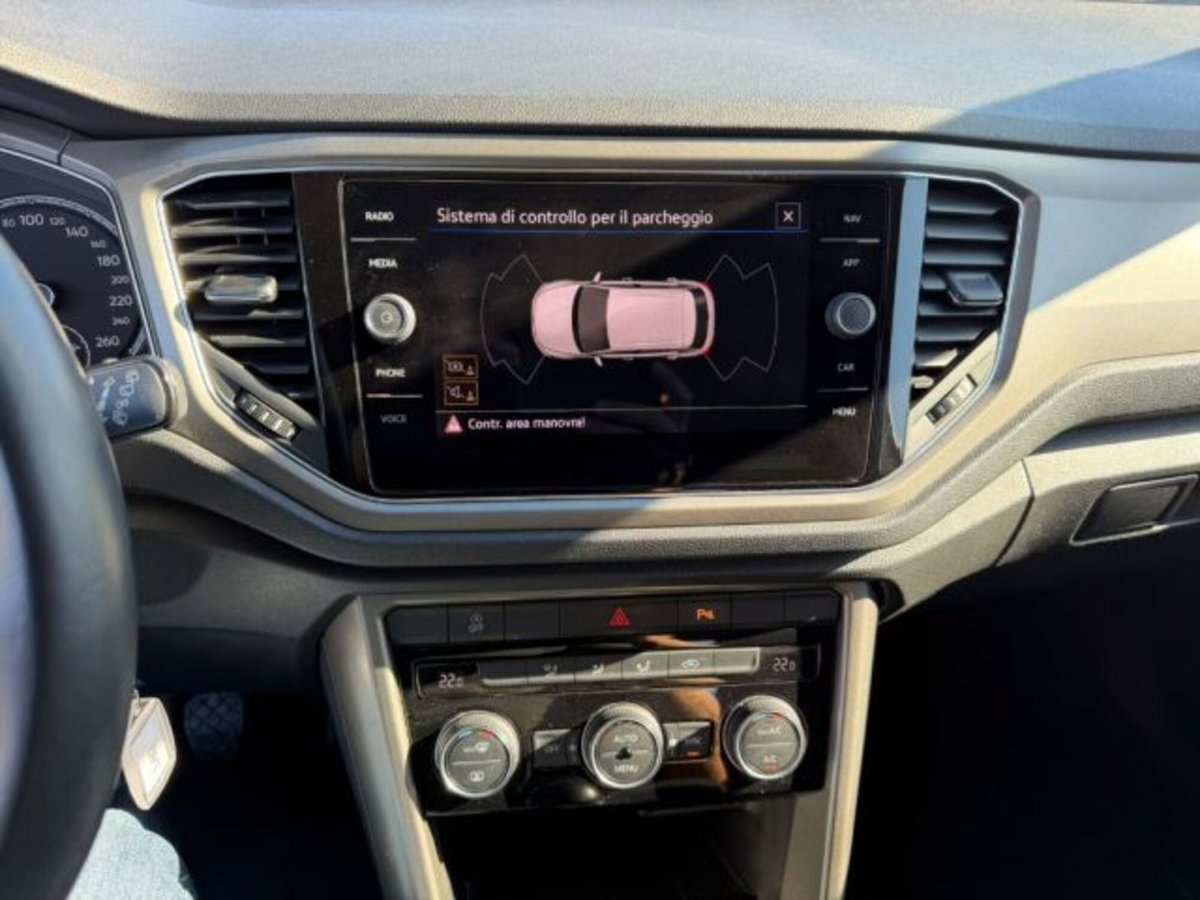Volkswagen T-Roc 2.0 TDI SCR Business BlueMotion Technology (15)