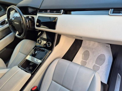 Land Rover Range Rover Velar 2.0 TD4 180 CV R-Dynamic (15)