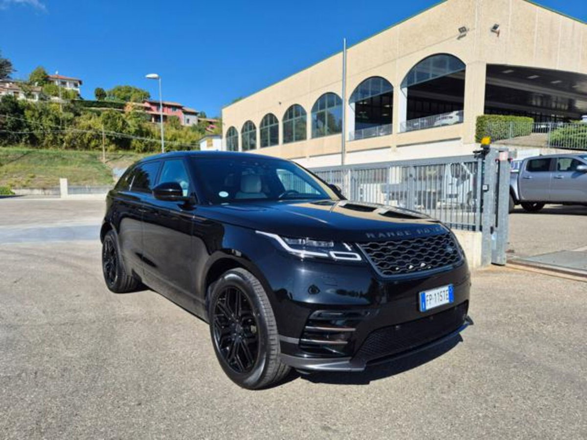 Land Rover Range Rover Velar 2.0 TD4 180 CV R-Dynamic (5)