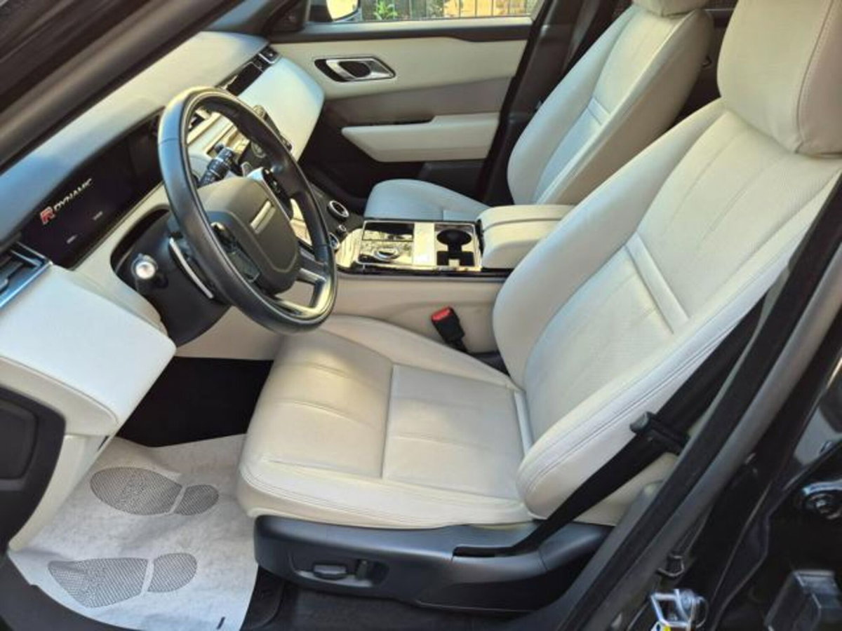 Land Rover Range Rover Velar 2.0 TD4 180 CV R-Dynamic (9)